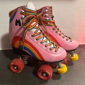 Moxi rainbow rollers skates kids Size 2.